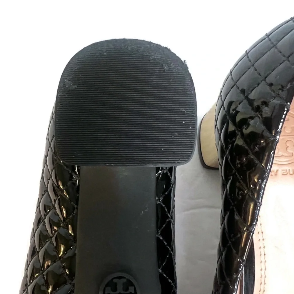 TORY BURCH #33379 Black & Gold Patent Leather Low Heels (US 7.5) Womens Shoes